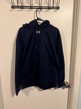 Under Armour Men's LG Navy Blue Hustle Fleece Pullover Hoodie